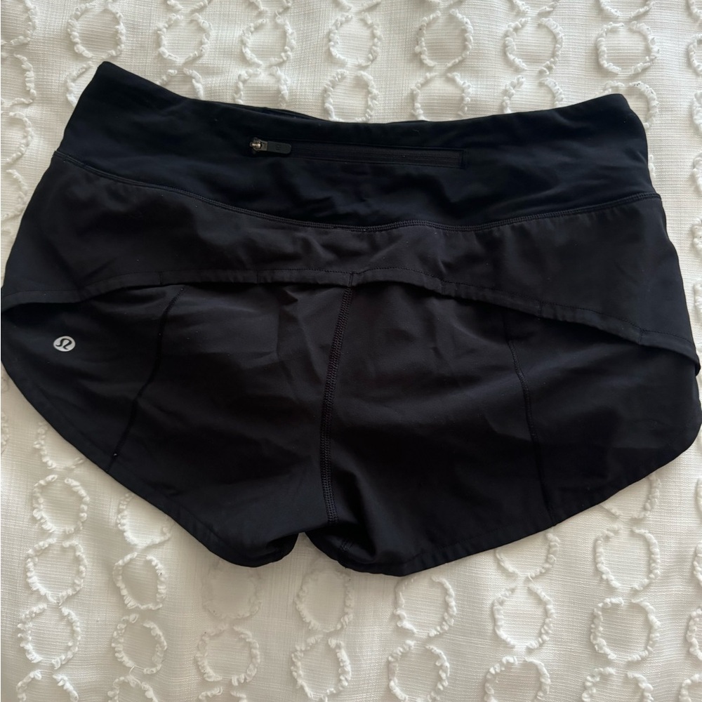 Lululemon Speed Up shorts
